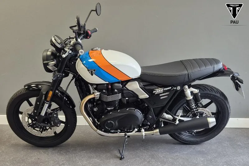 SPEED TWIN 900