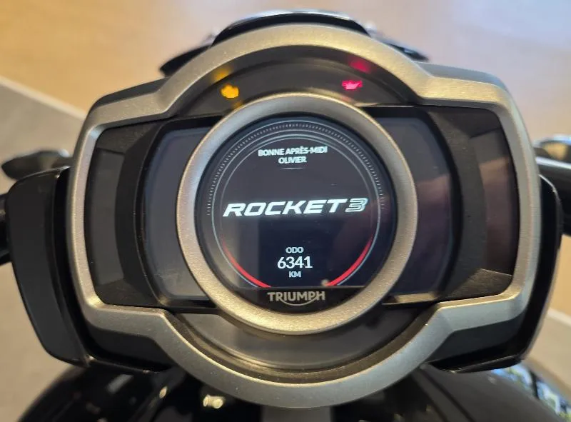 ROCKET 3 R STORM