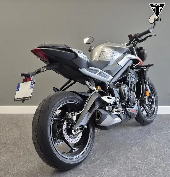 STREET TRIPLE 765 RS