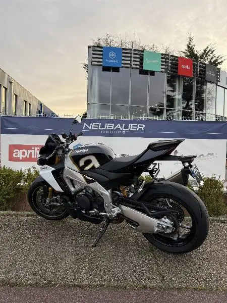 TUONO 1100 V4 FACTORY
