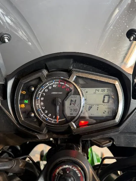 Z 1000 SX