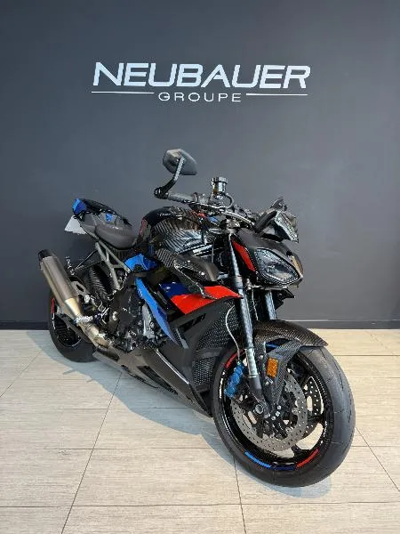 M 1000 R 2026