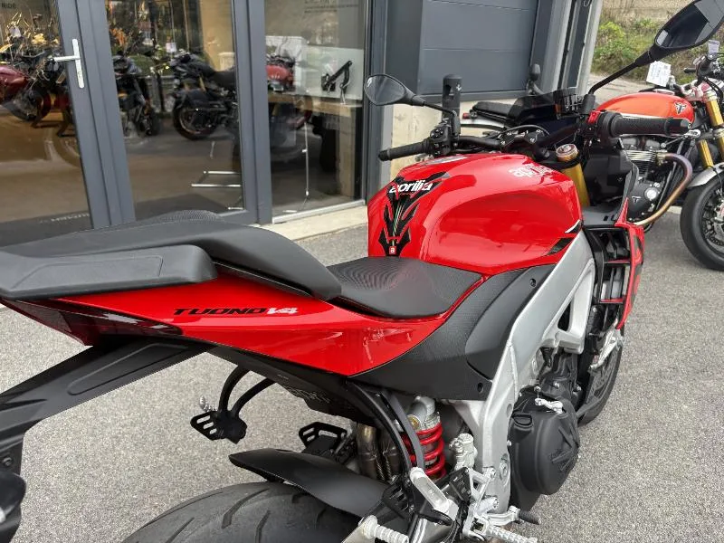 TUONO 1100 V4