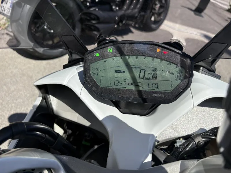 SUPERSPORT 939S