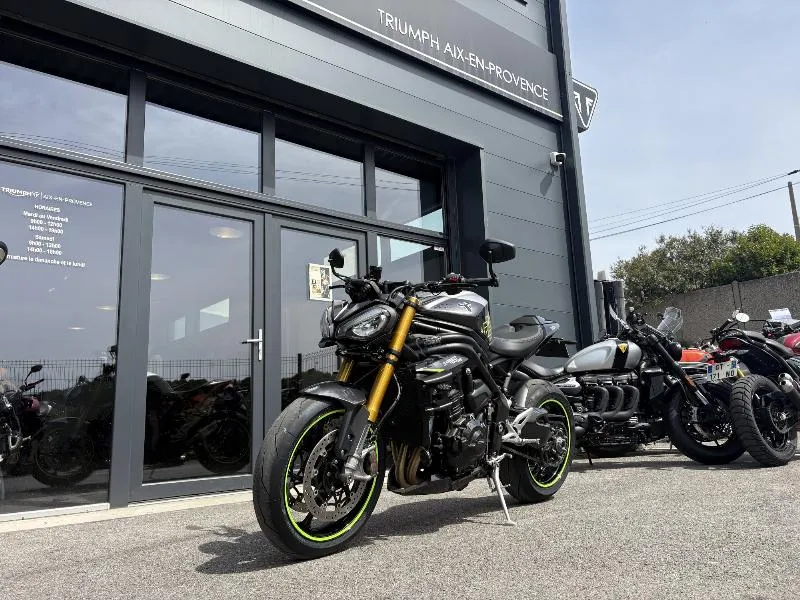 SPEED TRIPLE 1200 RS