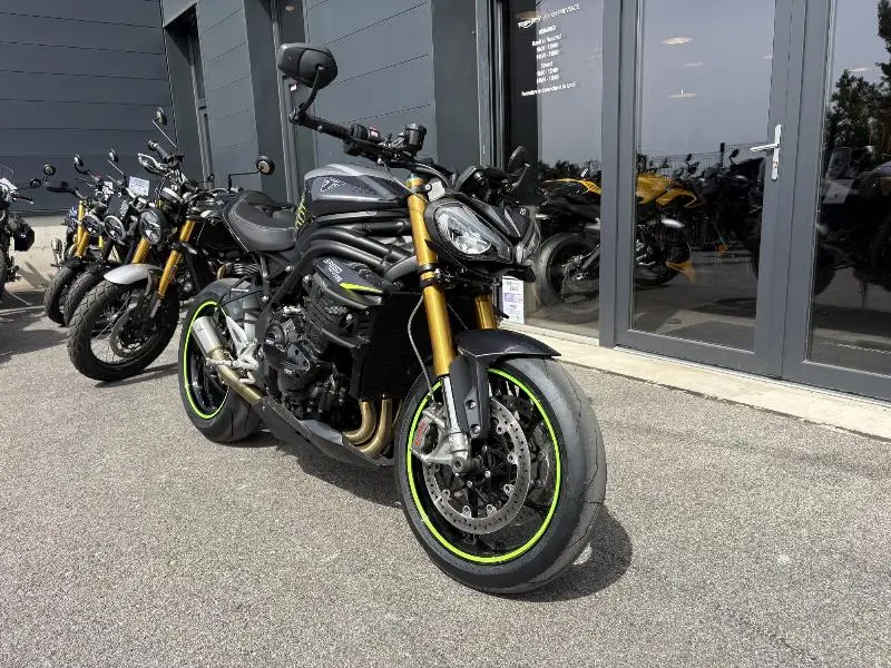SPEED TRIPLE 1200 RS