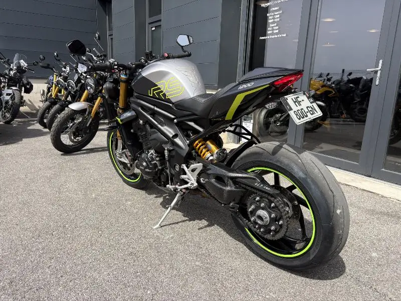 SPEED TRIPLE 1200 RS