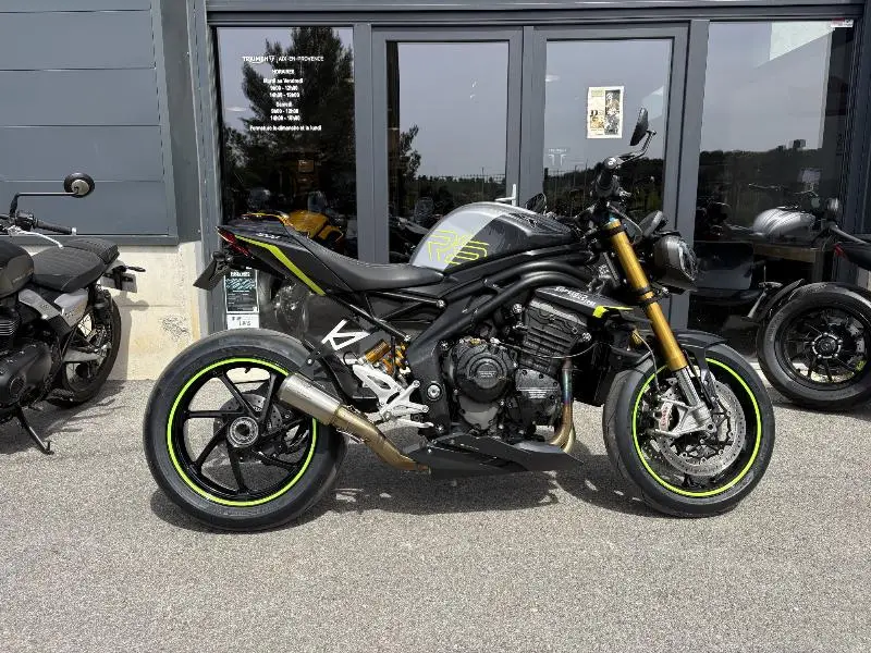 SPEED TRIPLE 1200 RS