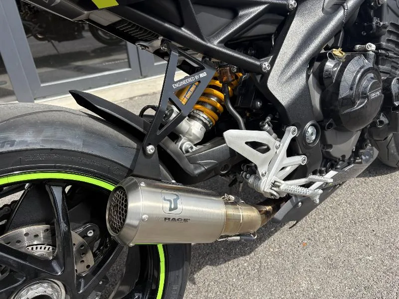SPEED TRIPLE 1200 RS