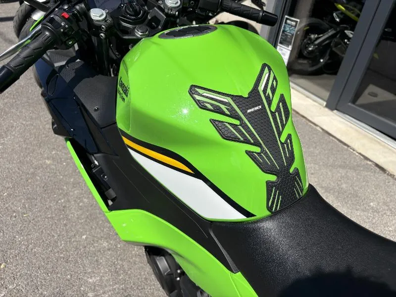 Ninja 500 SE