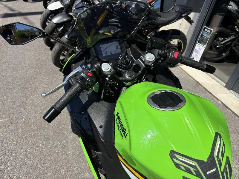 Ninja 500 SE