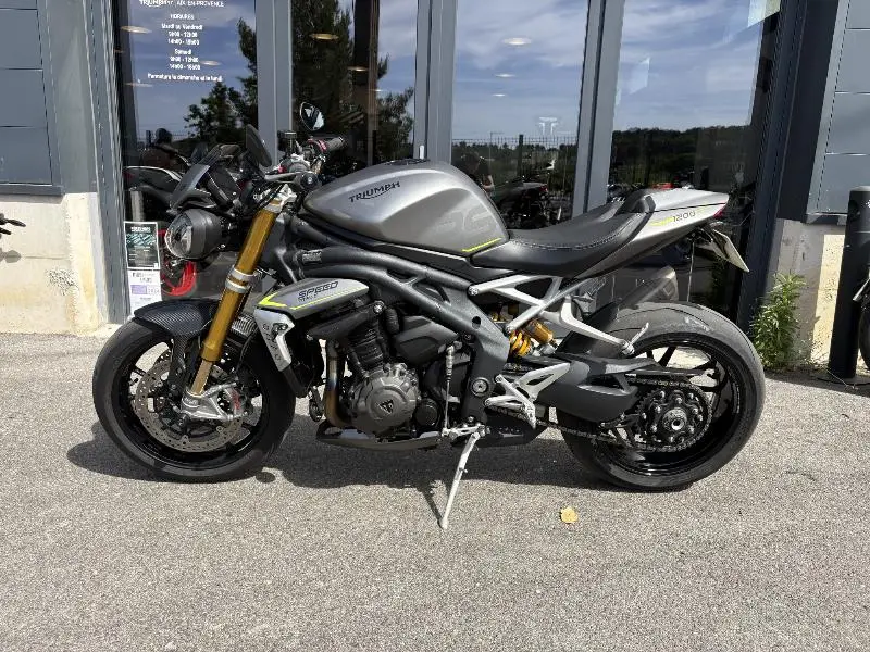 SPEED TRIPLE 1200 RS