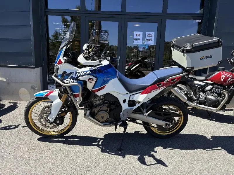 CRF 1000 AFRICA TWIN ADVENTURE SPORTS
