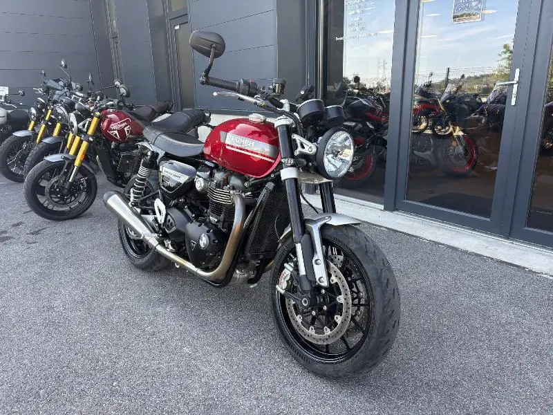 SPEED TWIN 1200