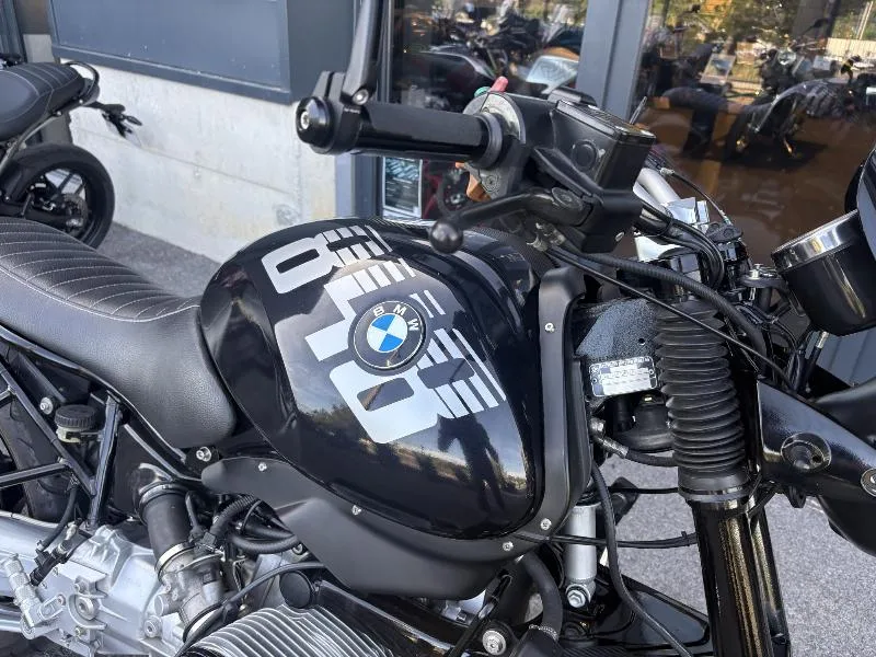 R 850 R