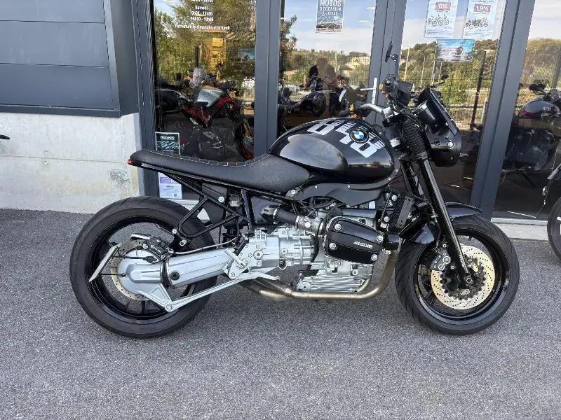 R 850 R