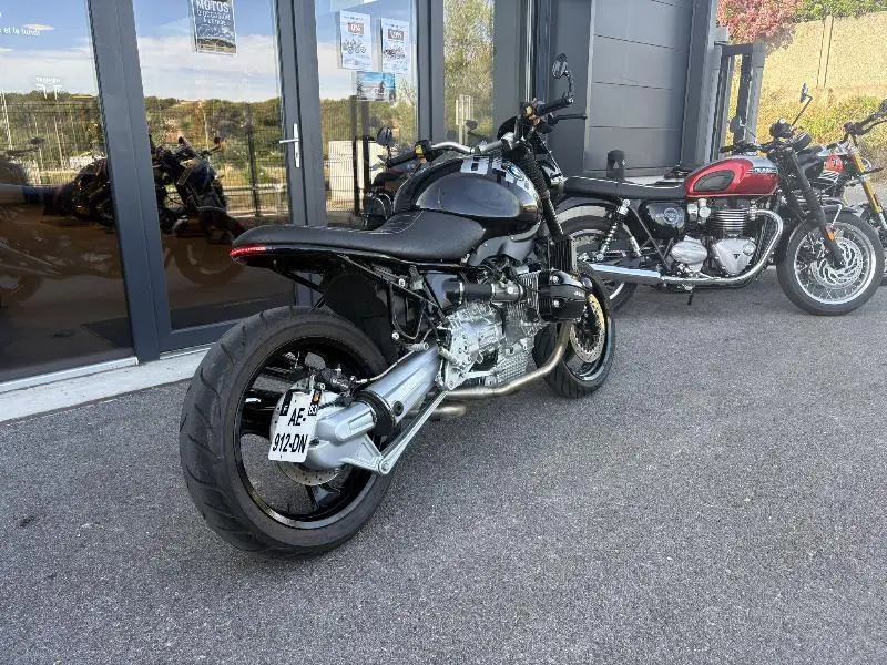 R 850 R
