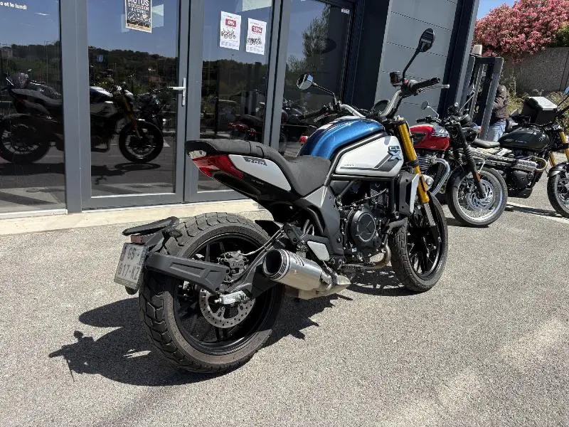 CLX 700 HERITAGE