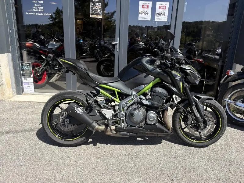 Z 900