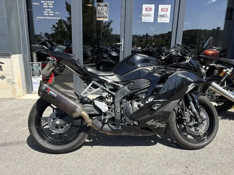 NINJA 400