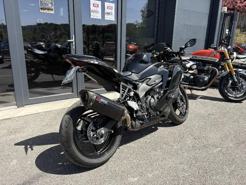 NINJA 400