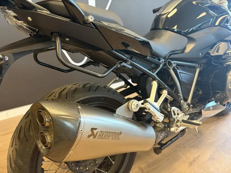 R 1250 R
