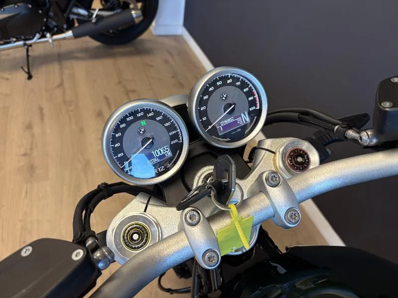 R 12 NineT
