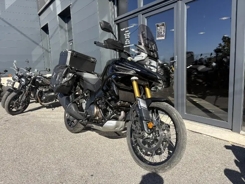 DL VSTROM 1050DE