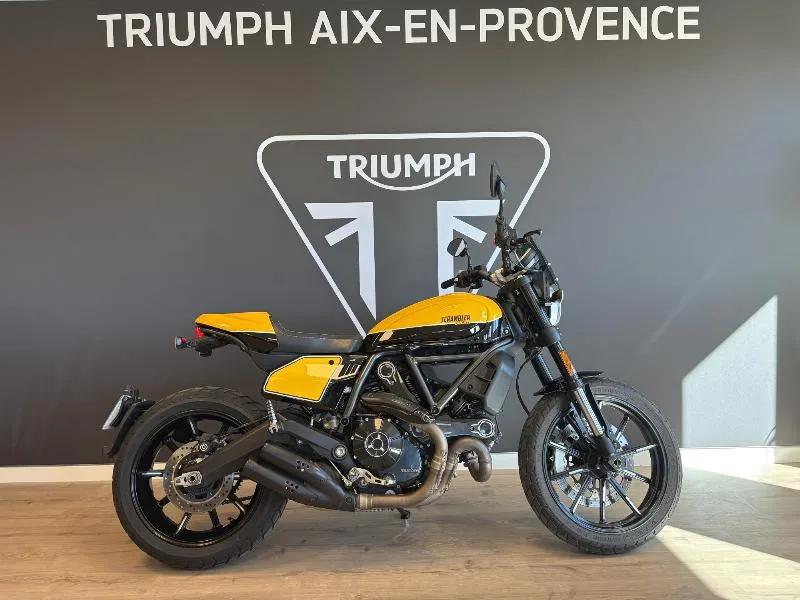 SCRAMBLER 800 FULL THROTTLE