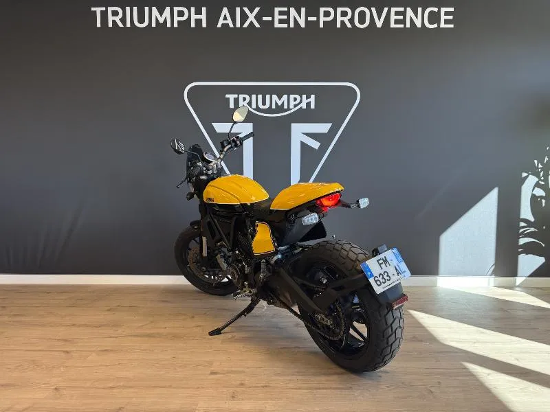 SCRAMBLER 800 FULL THROTTLE