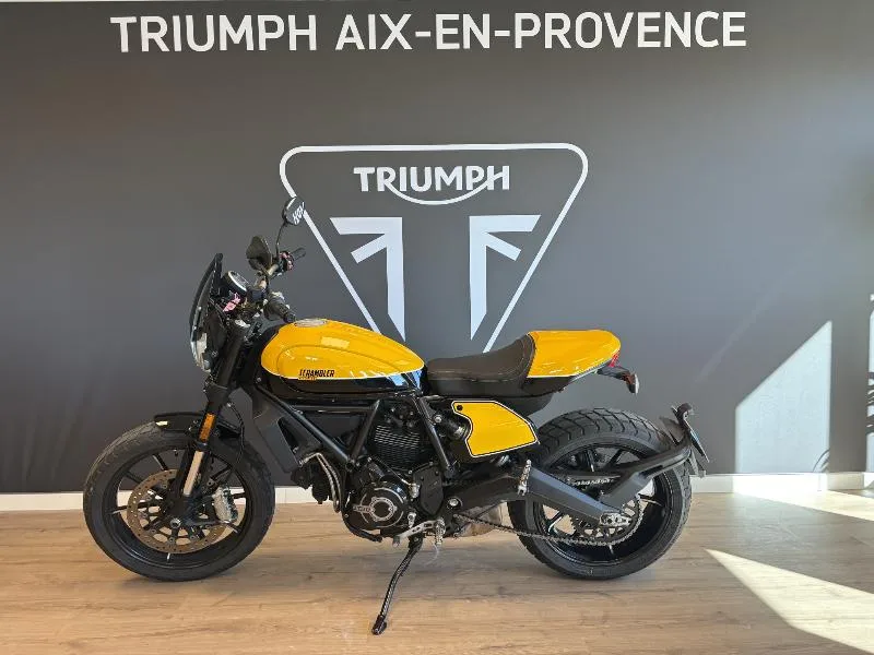 SCRAMBLER 800 FULL THROTTLE