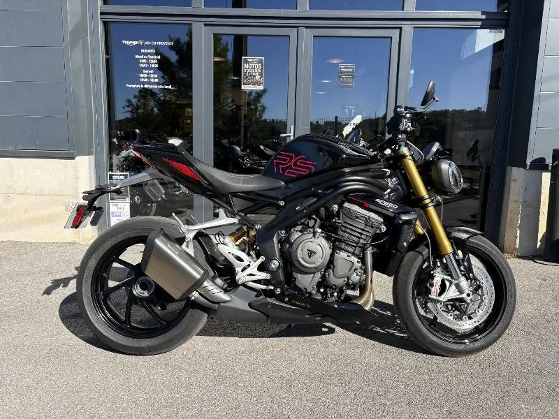 SPEED TRIPLE 1200 RS