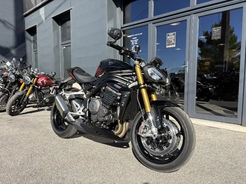 SPEED TRIPLE 1200 RS