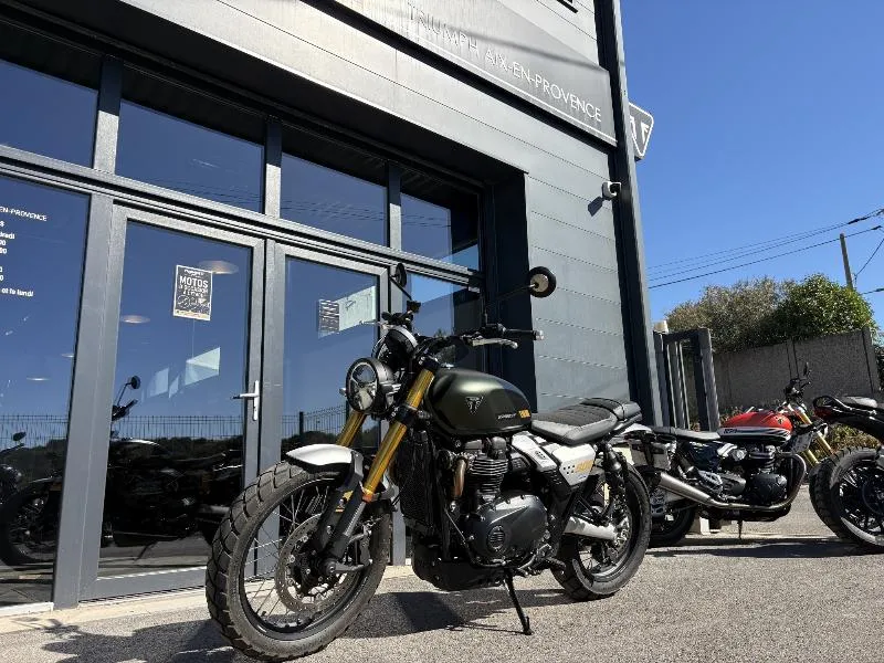 SCRAMBLER 900 2026