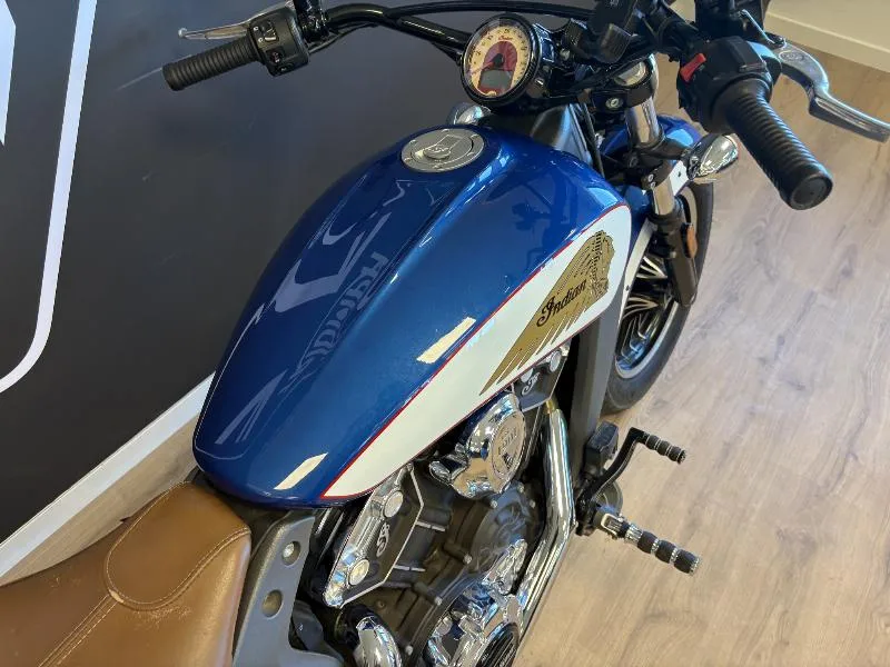 SCOUT BOBBER 1133