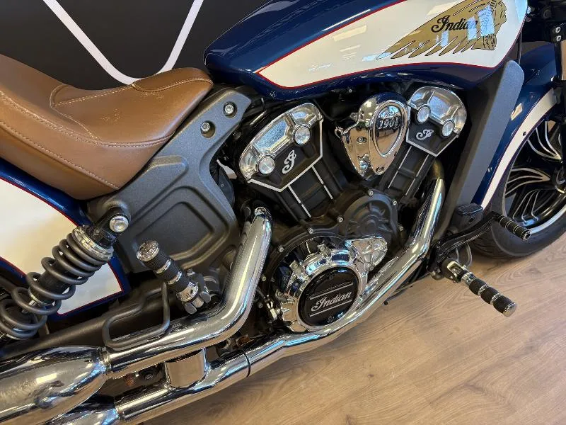 SCOUT BOBBER 1133