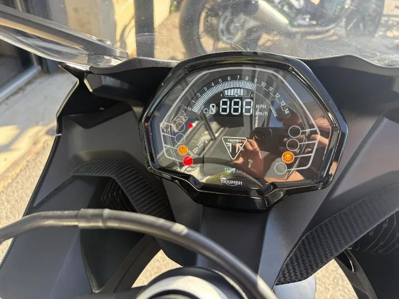 	DAYTONA 660