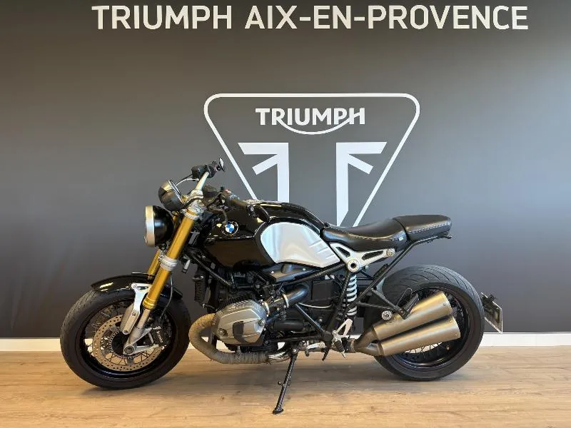 R NineT