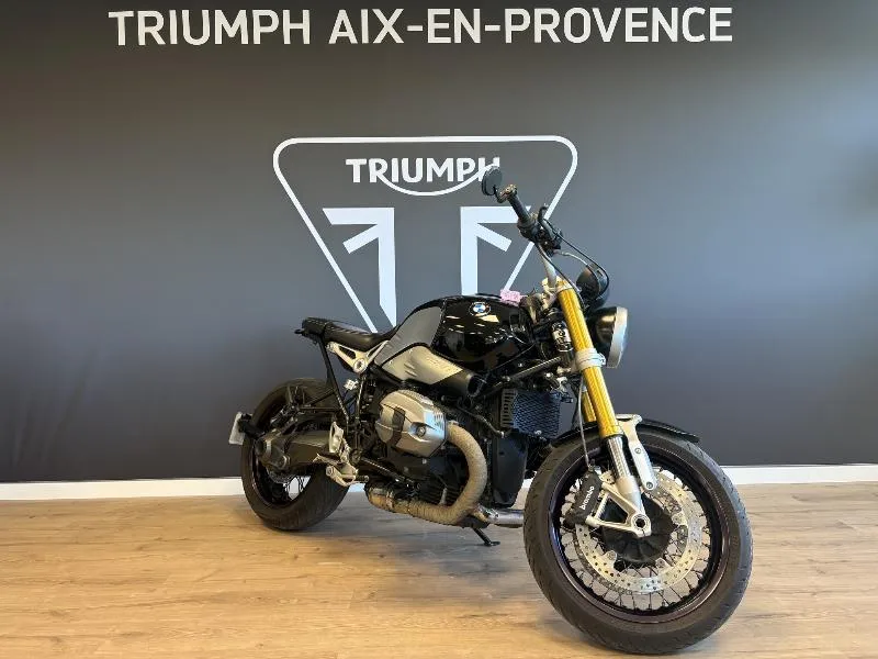R NineT
