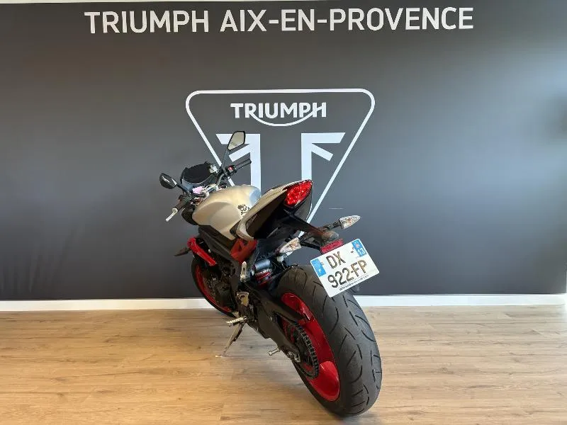 STREET TRIPLE 675 RX