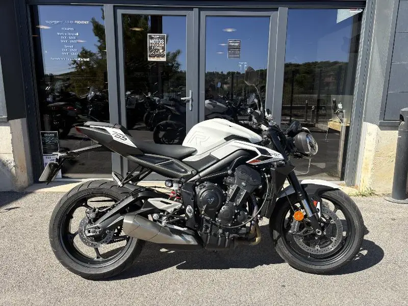 STREET TRIPLE 765 R