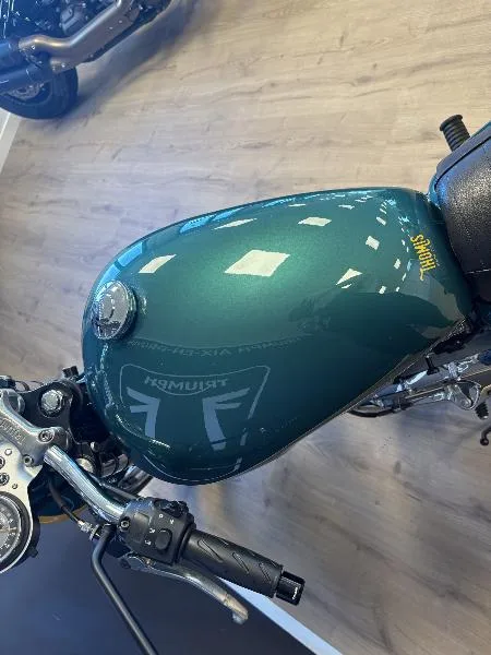 BONNEVILLE 865 T100