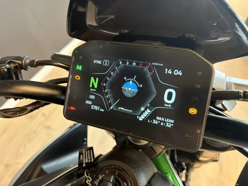 Z 900