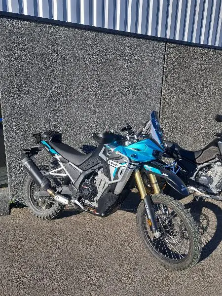 800X RALLY