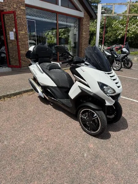 METROPOLIS 400 SW