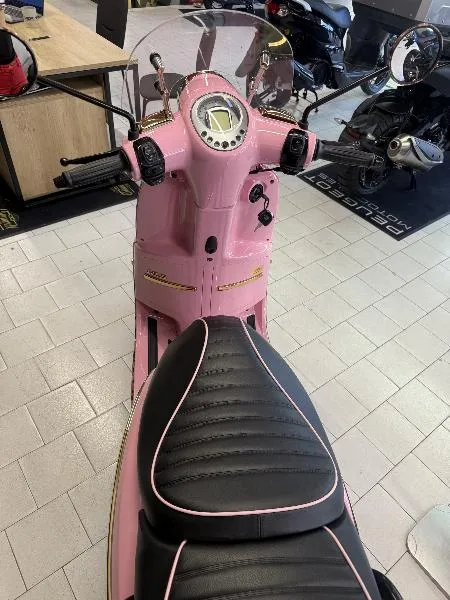 DJANGO 125