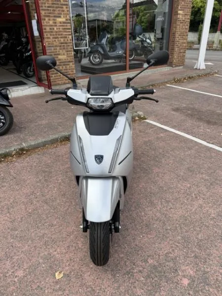 DJANGO 125