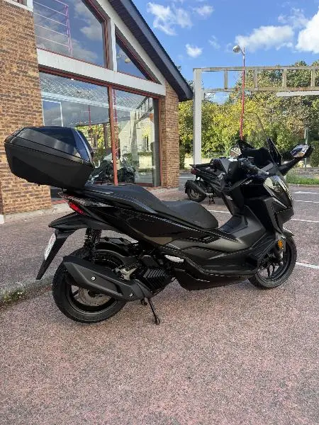 NSS FORZA  125 AD