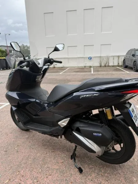 PCX 125