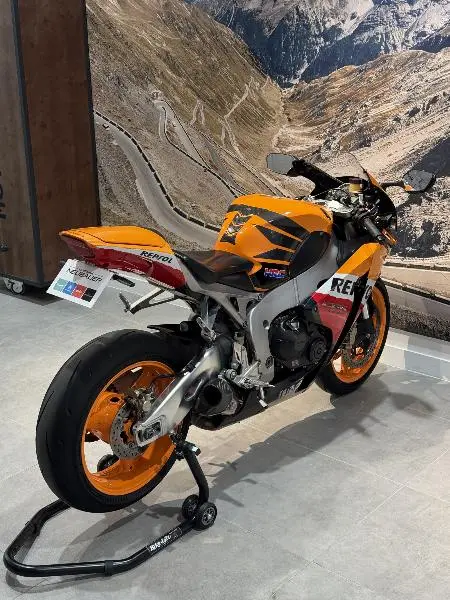 CBR 1000 RR REPSOL